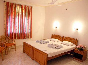 D'Souza'S Holiday Homes Candolim Exteriör bild